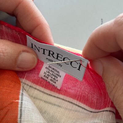 Elegant and refined hemming on scarves