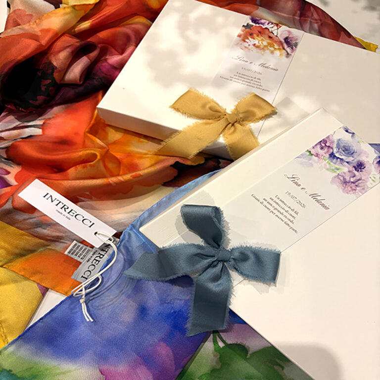 WEDDING BOX SCARF